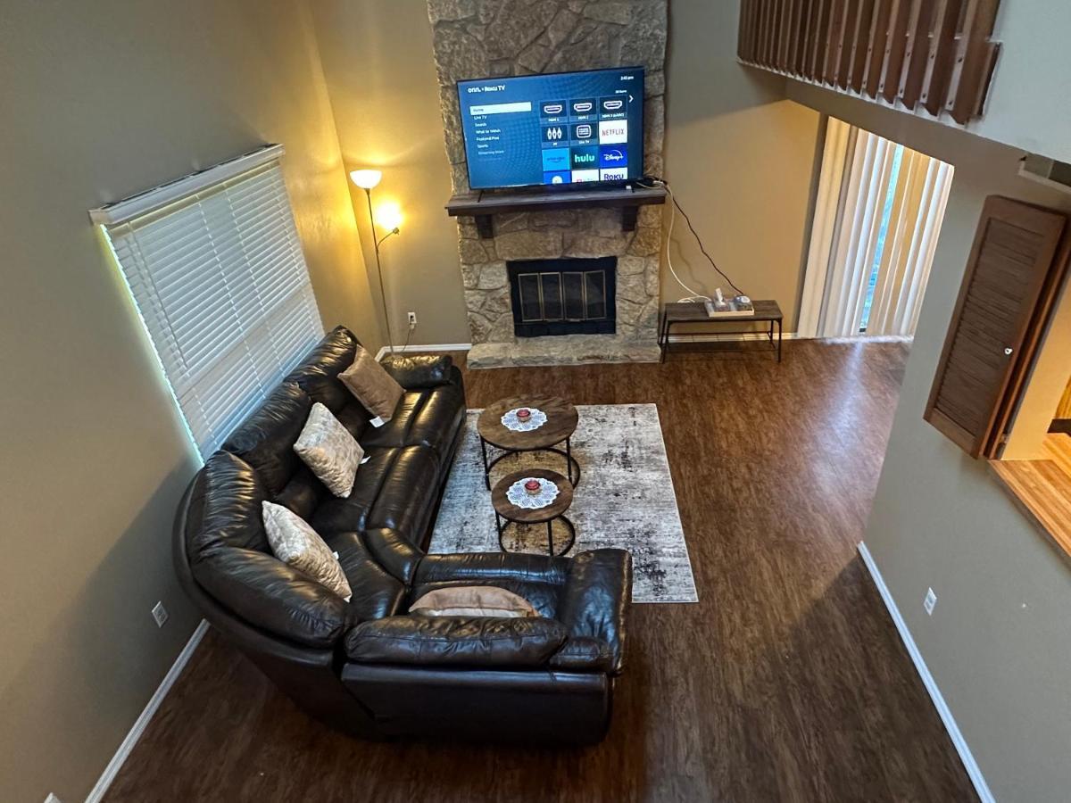 The Cozy Townhouse Wpafb & Wsu Apartment Fairborn Exterior photo
