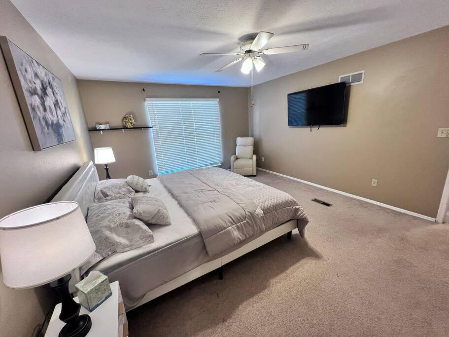 The Cozy Townhouse Wpafb & Wsu Apartment Fairborn Exterior photo