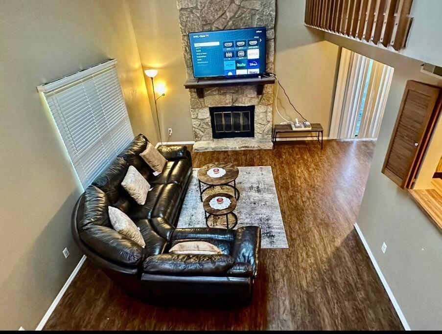 The Cozy Townhouse Wpafb & Wsu Apartment Fairborn Exterior photo